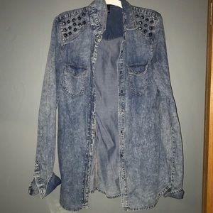 *** 5 for $20 item -- Denim over lay top